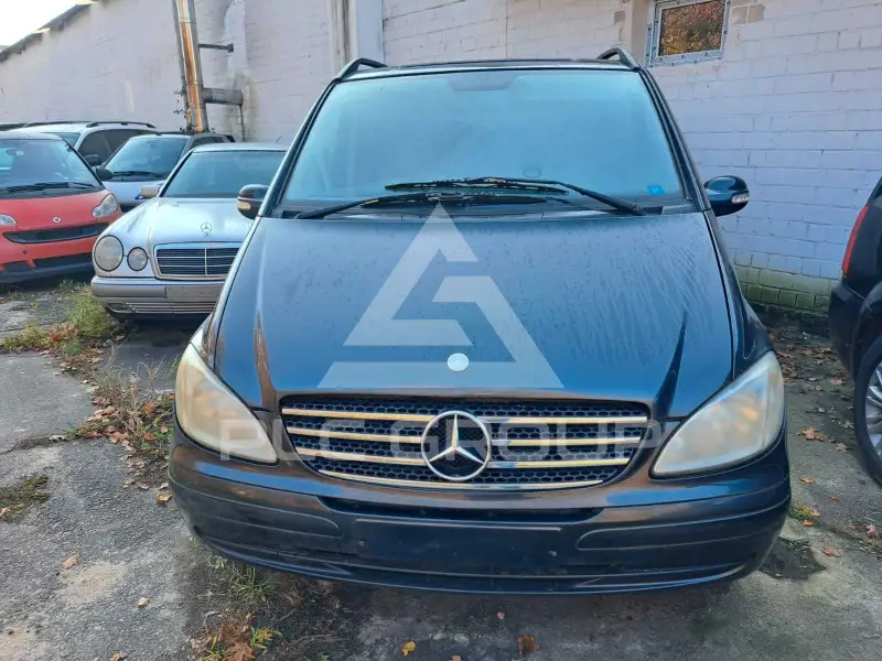 2004 Mercedes Benz Viano