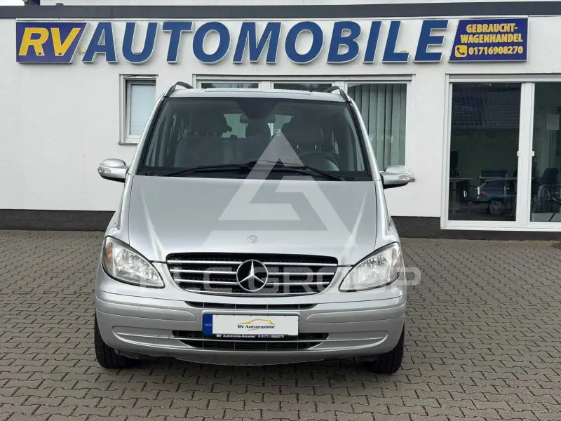 2004 Mercedes Benz Viano