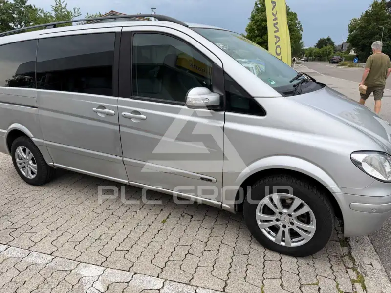 2004 Mercedes Benz Viano