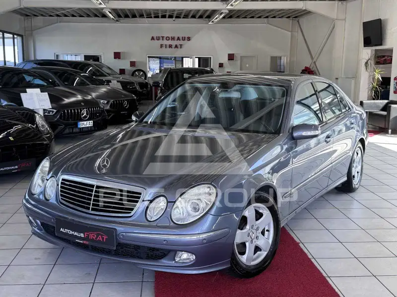 2004 Mercedes Benz E 200