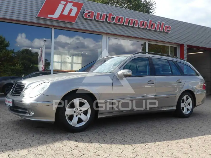 2004 Mercedes Benz E 200