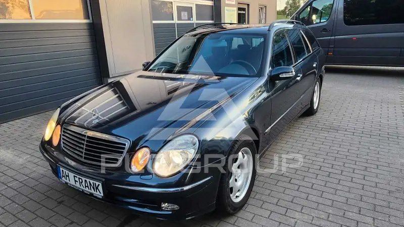 2004 Mercedes Benz E 200