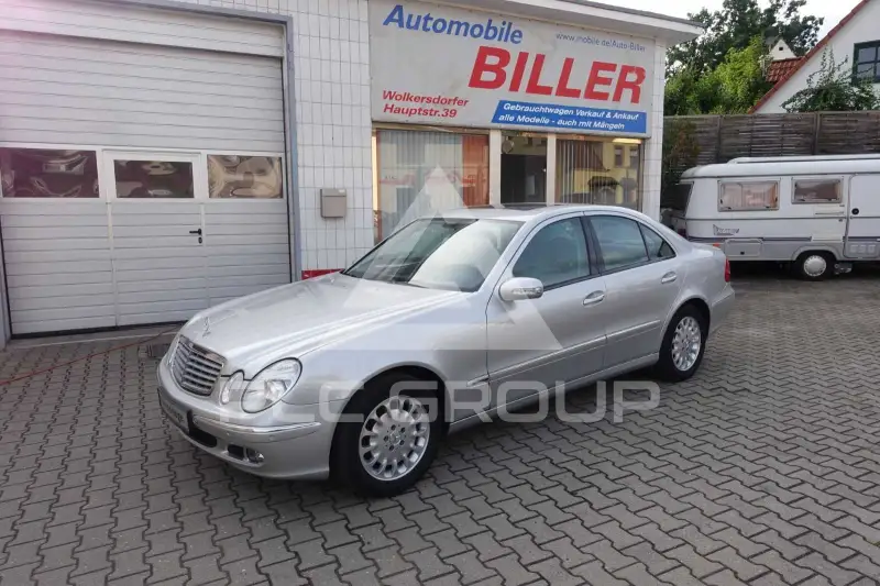 2004 Mercedes Benz E 200