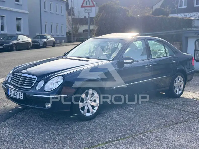 2004 Mercedes Benz E 200
