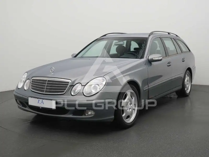 2004 Mercedes Benz E 200