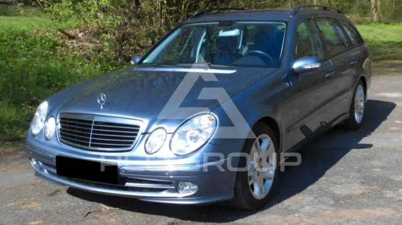 2004 Mercedes Benz E 200