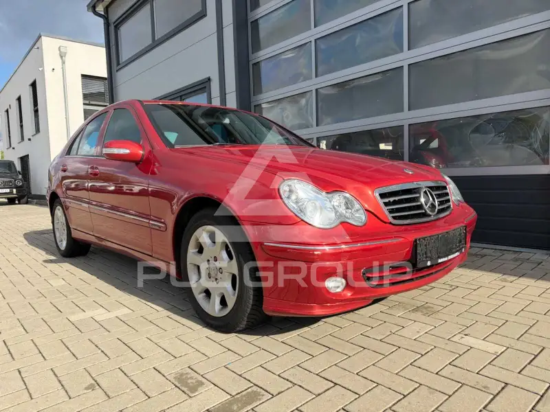 2004 Mercedes Benz C 180