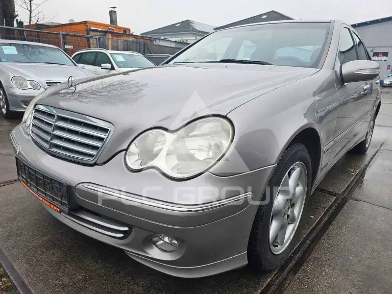 2004 Mercedes Benz C 180