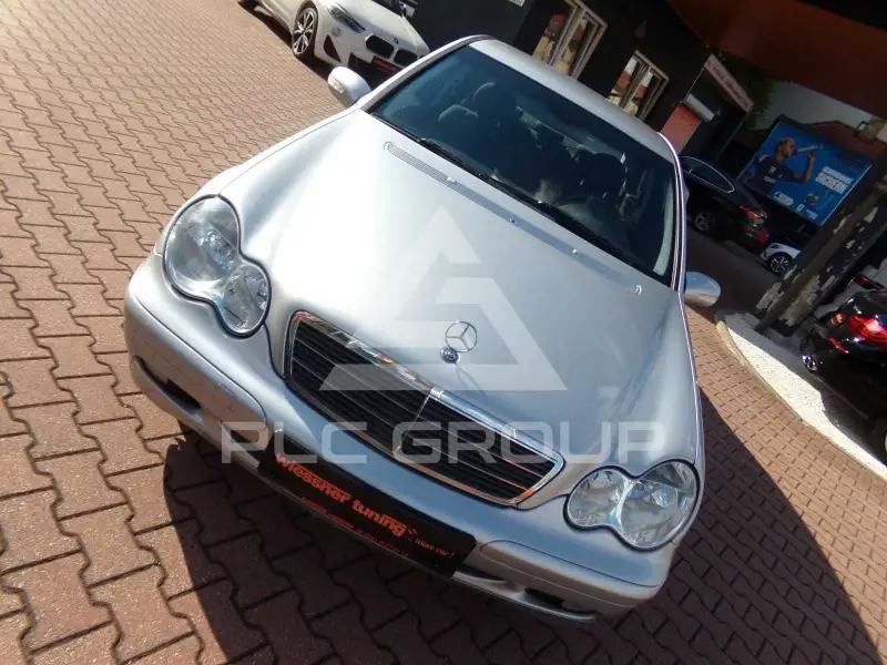 2004 Mercedes Benz C 180
