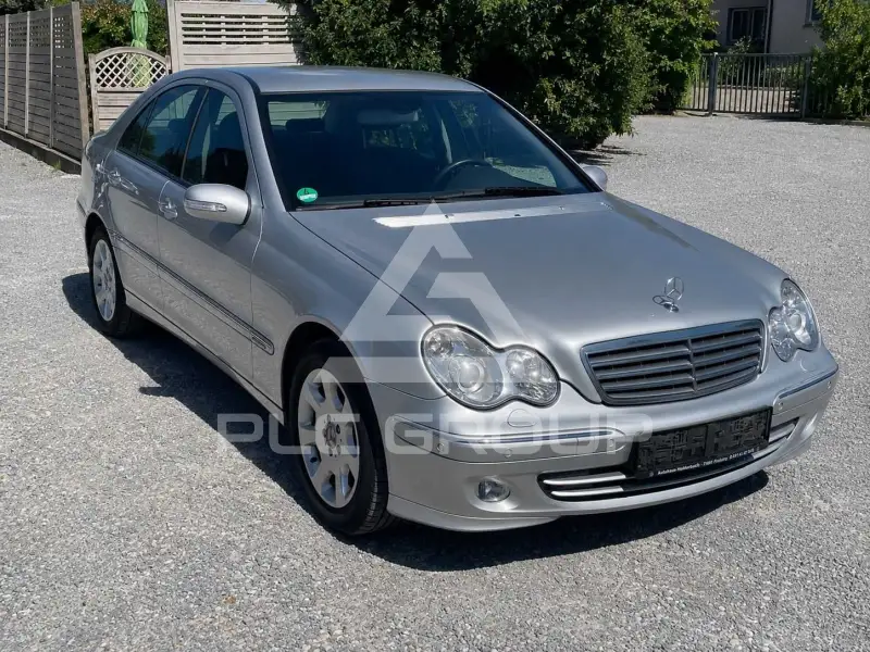 2004 Mercedes Benz C 180