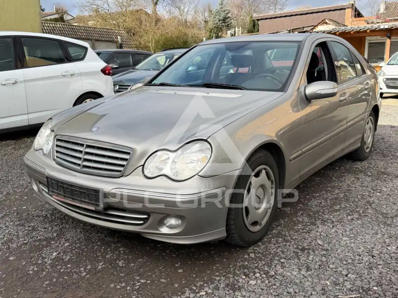 2004 Mercedes Benz C 180