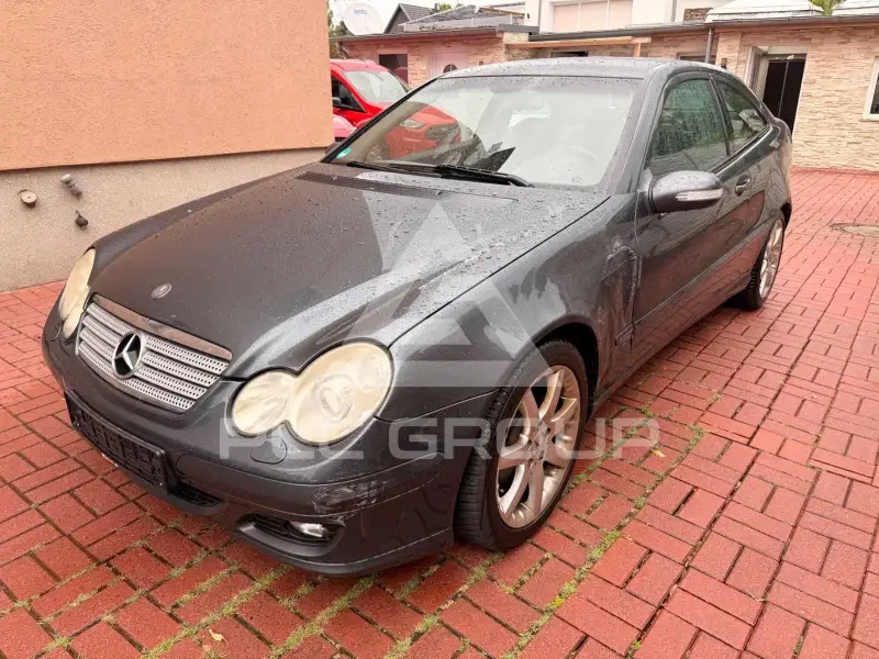 2004 Mercedes Benz C 180