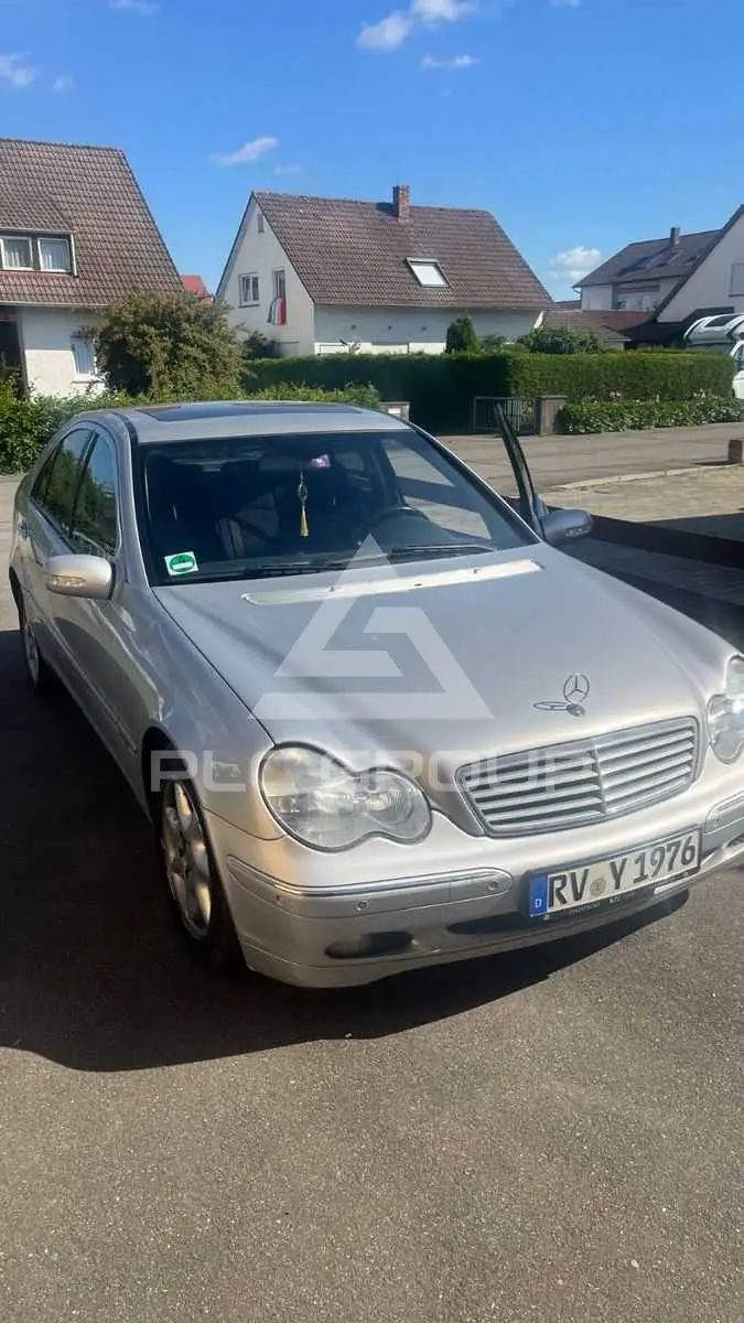 2004 Mercedes Benz C 180