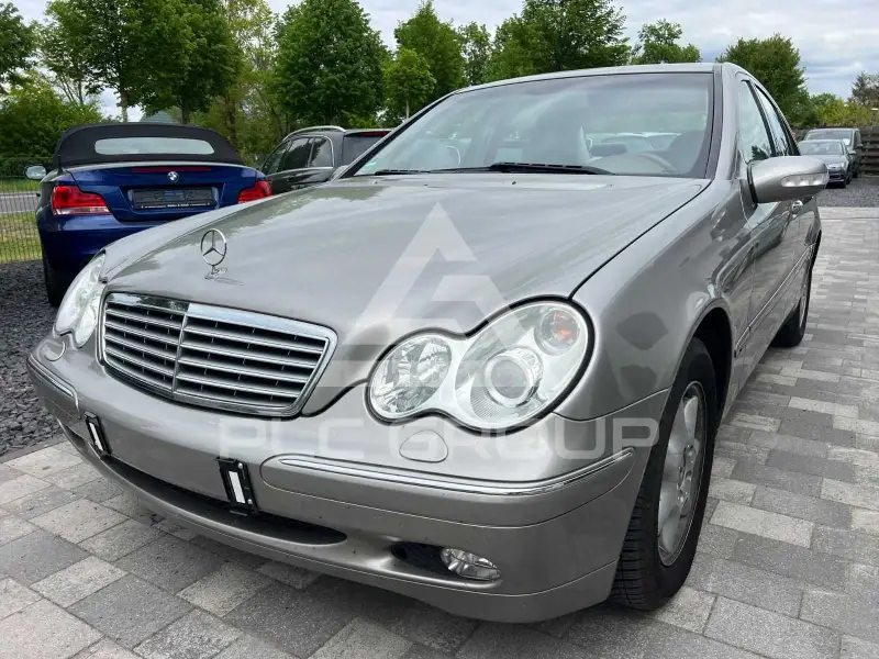 2004 Mercedes Benz C 180