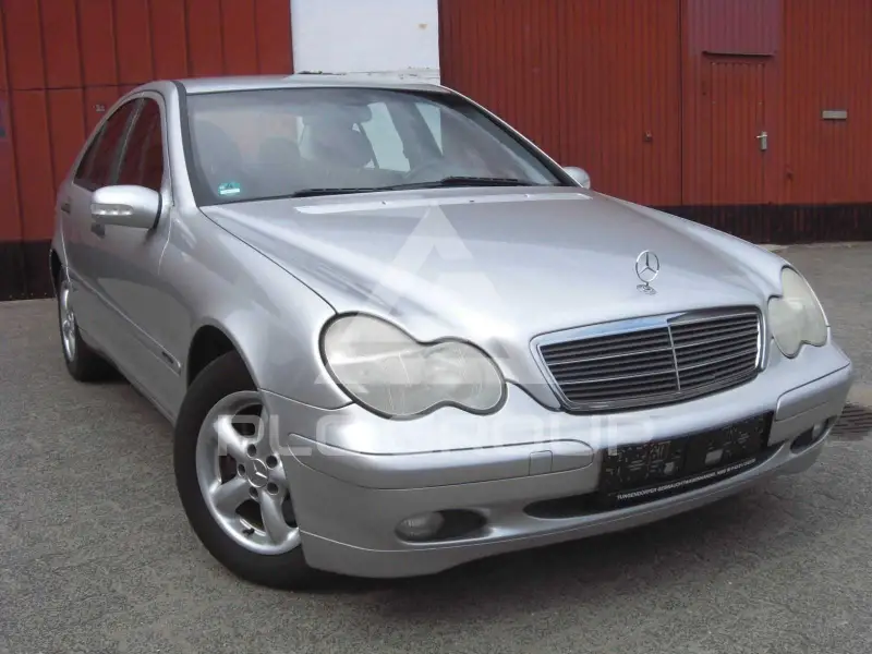 2004 Mercedes Benz C 180