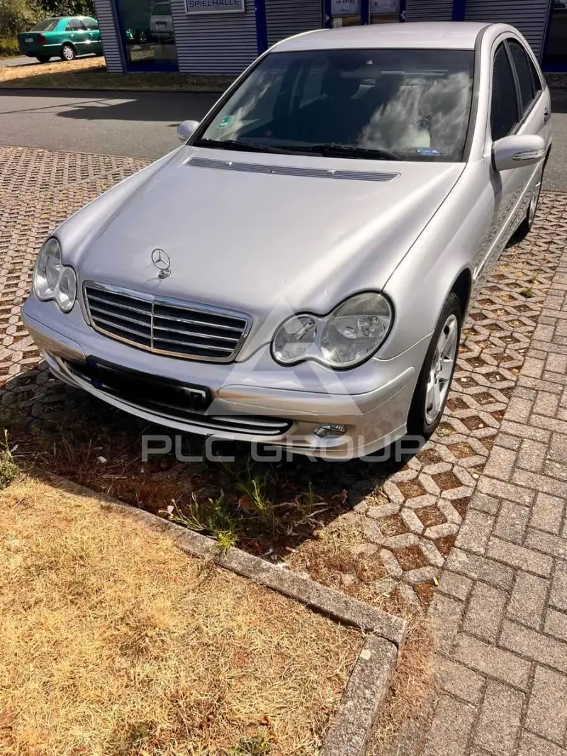 2004 Mercedes Benz C 180