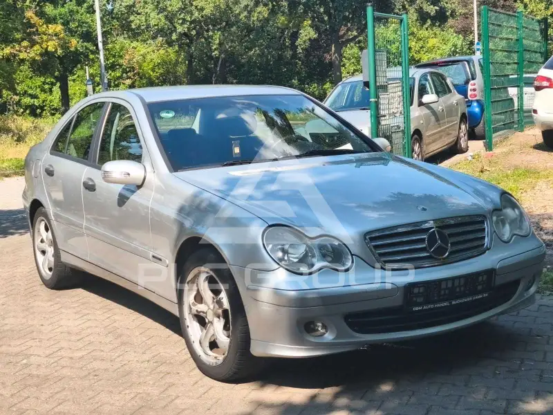2004 Mercedes Benz C 180