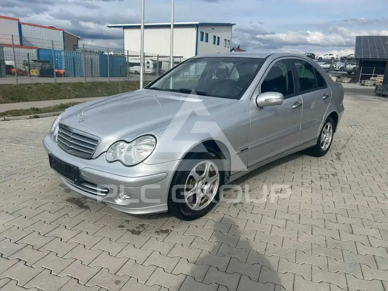 2004 Mercedes Benz C 180