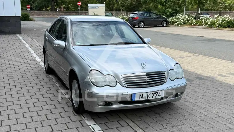 2004 Mercedes Benz C 180