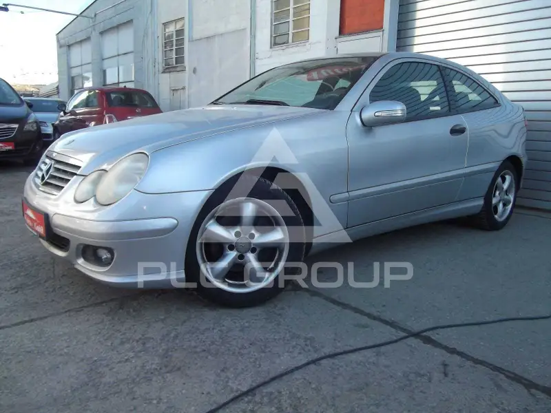 2004 Mercedes Benz C 180