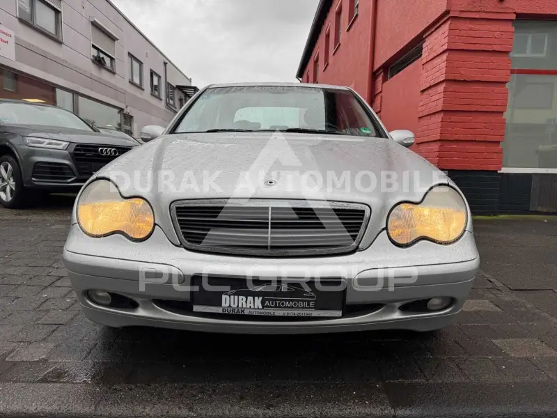 2004 Mercedes Benz C 180