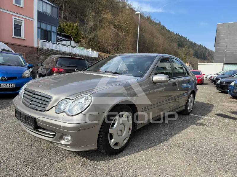 2004 Mercedes Benz C 180