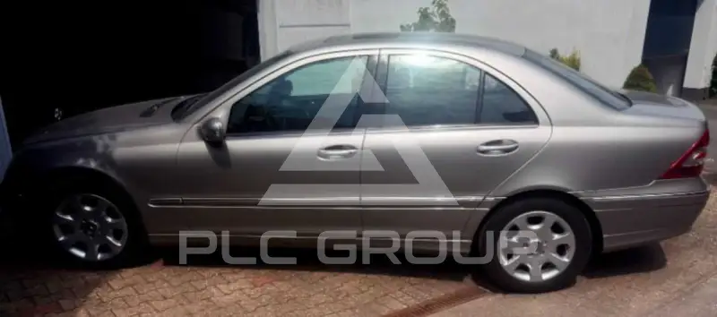 2004 Mercedes Benz C 180