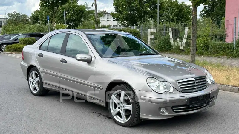 2004 Mercedes Benz C 180