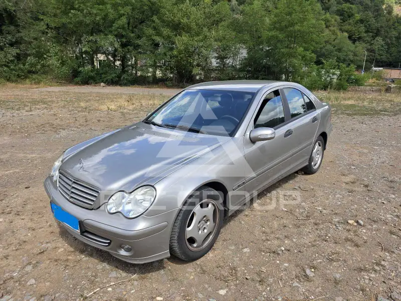 2004 Mercedes Benz C 180