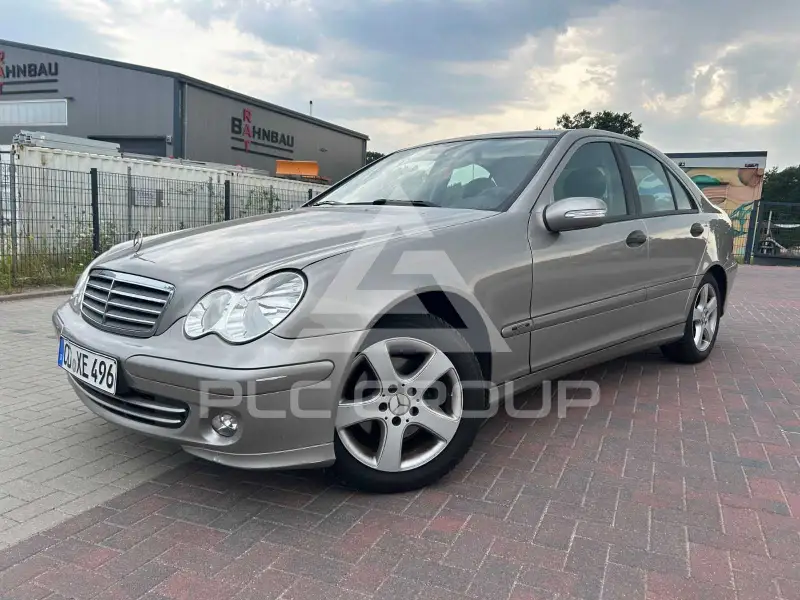 2004 Mercedes Benz C 180