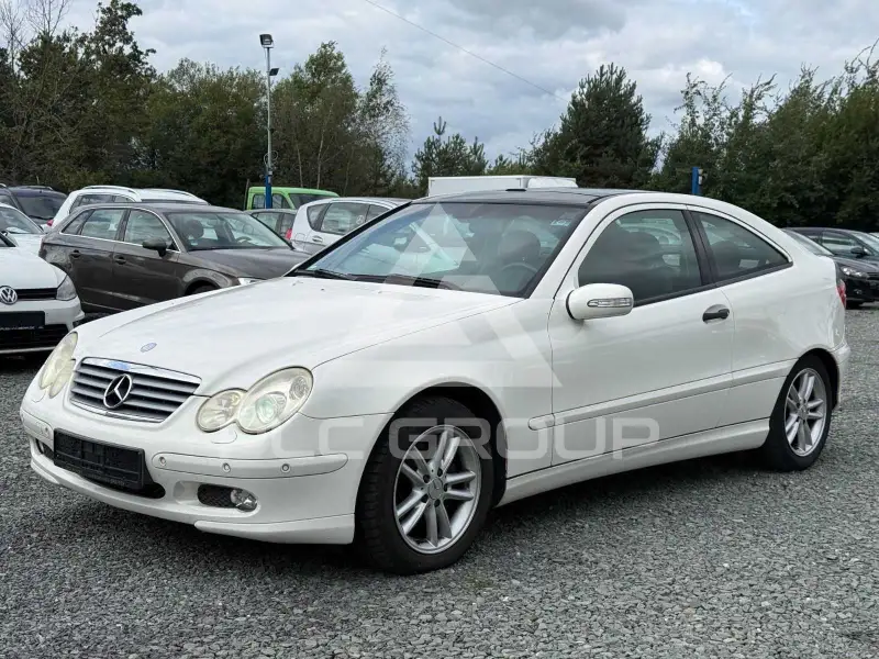 2004 Mercedes Benz C 180
