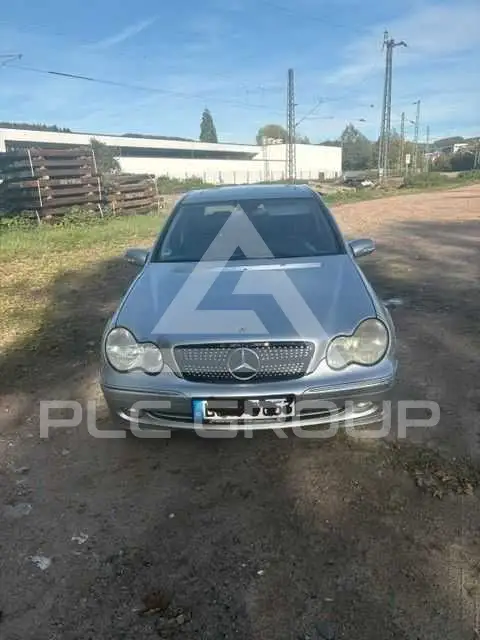 2004 Mercedes Benz C 200