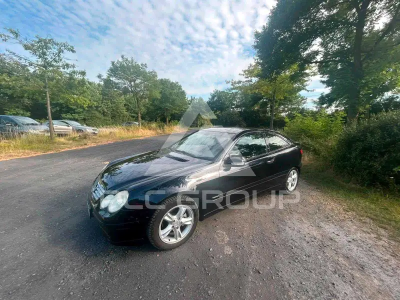 2004 Mercedes Benz C 200