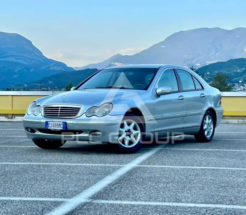 2004 Mercedes Benz C 200