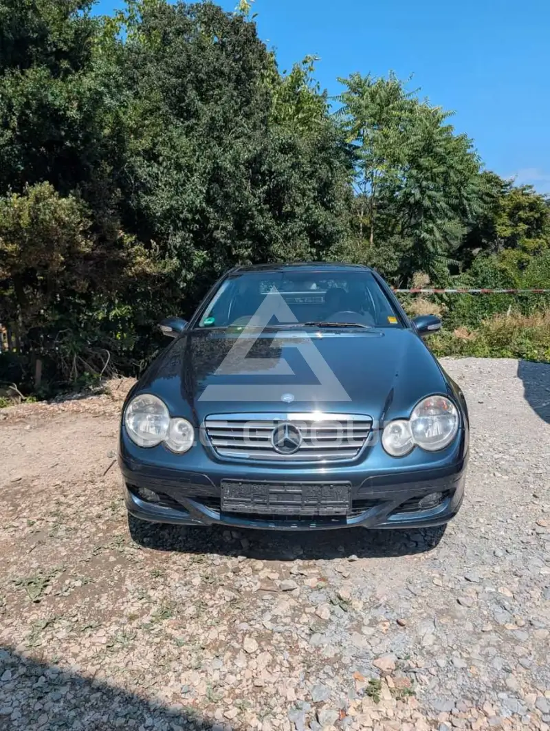 2004 Mercedes Benz C 200