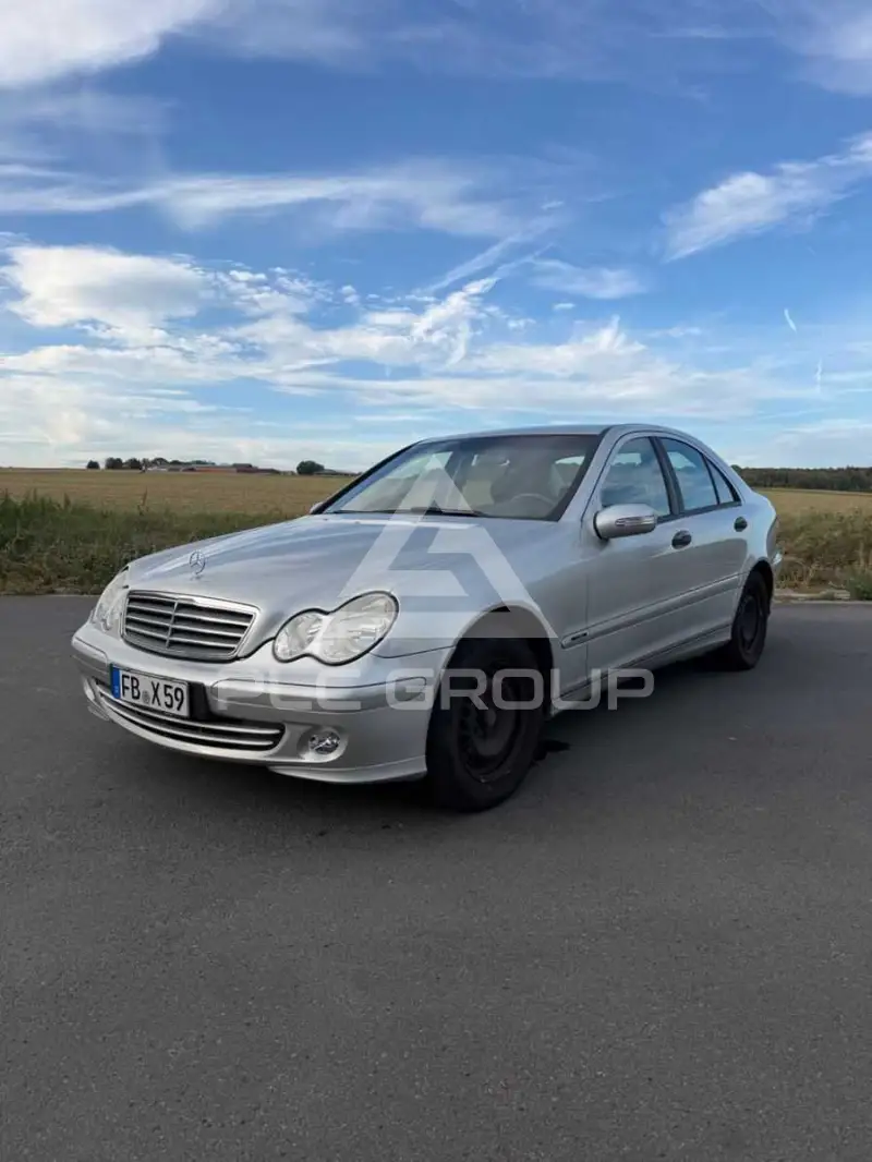 2004 Mercedes Benz C 200