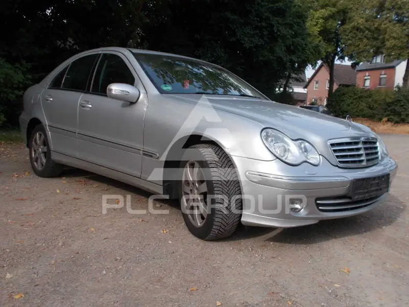 2004 Mercedes Benz C 200