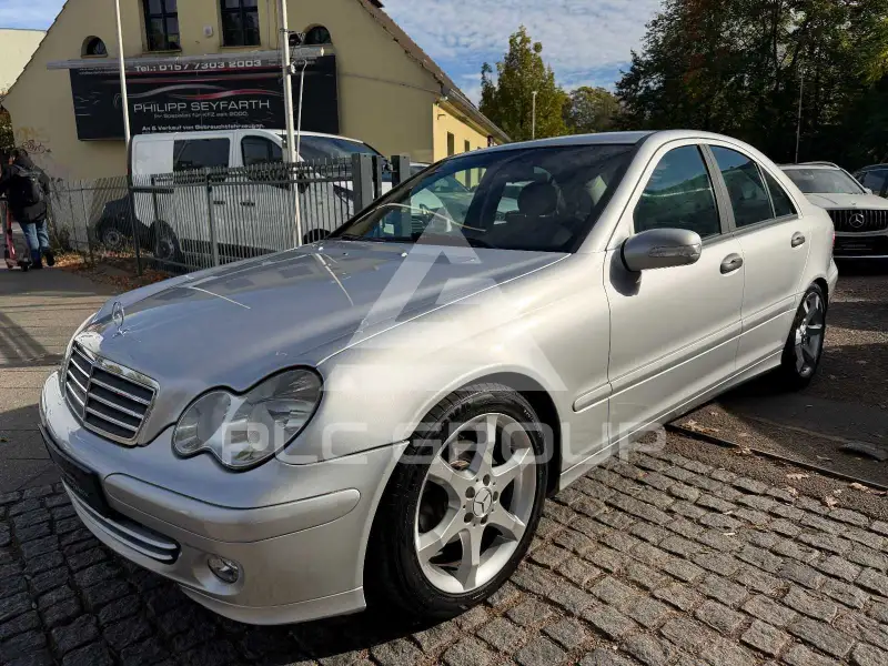 2004 Mercedes Benz C 200