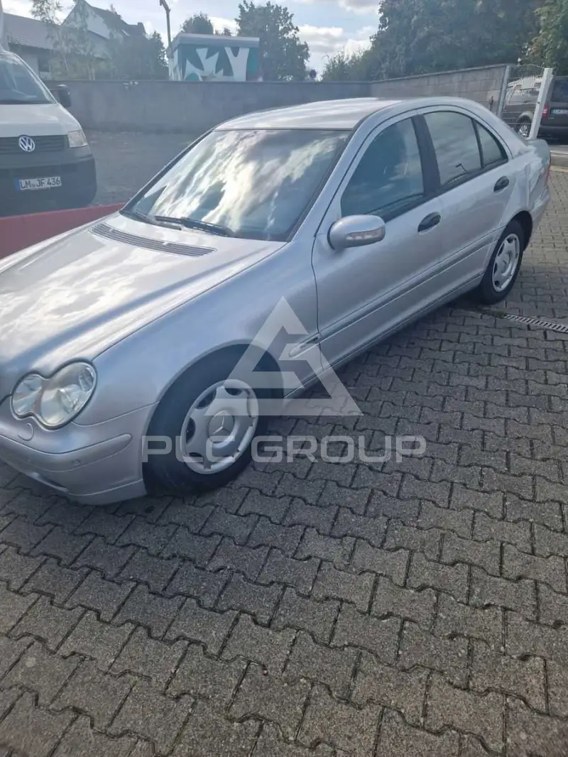 2004 Mercedes Benz C 200