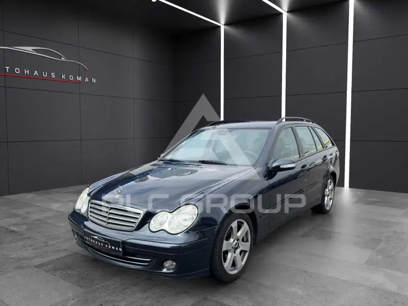 2004 Mercedes Benz C 200