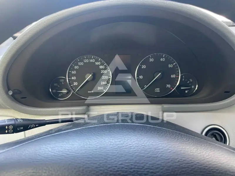 2004 Mercedes Benz C 200