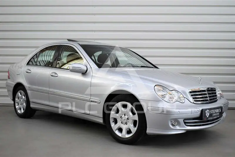 2004 Mercedes Benz C 200