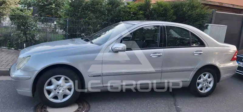 2004 Mercedes Benz C 200