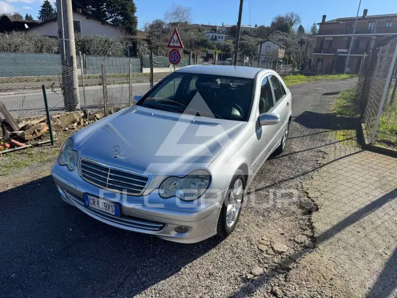 2004 Mercedes Benz C 200