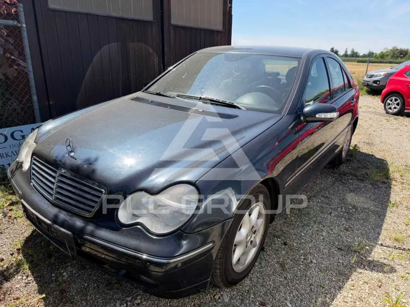 2004 Mercedes Benz C 200