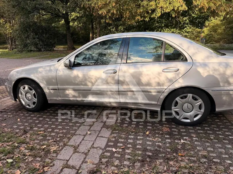 2004 Mercedes Benz C 200