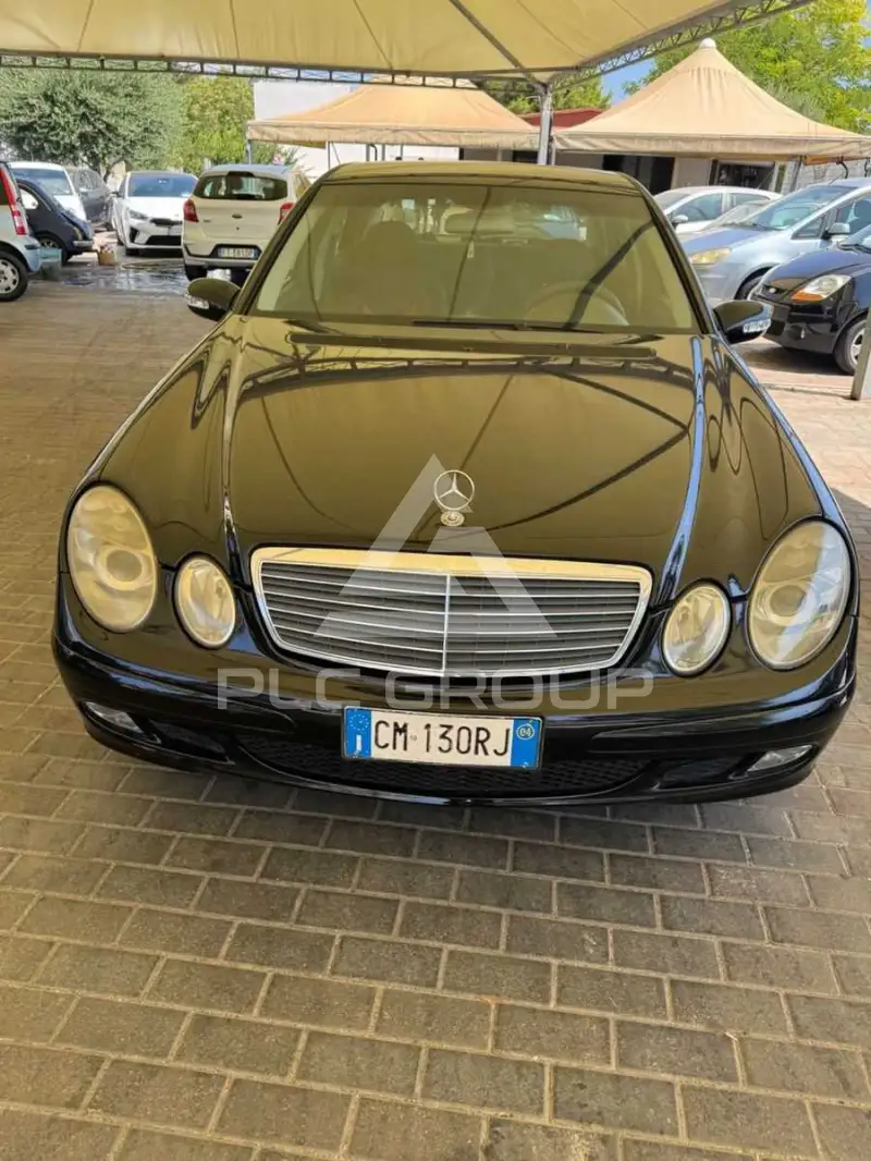 2004 Mercedes Benz E 220