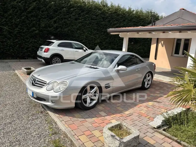2004 Mercedes Benz SL 350