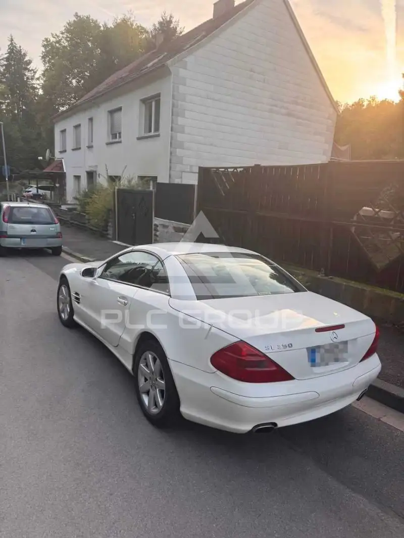 2004 Mercedes Benz SL 350