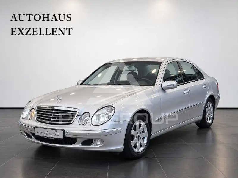 2004 Mercedes Benz E 240